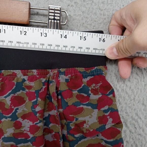 Lululemon‎ Shorts Mens Large Multicolor Urban Leopard Burgundy T.H.E. Drawstring - Picture 2 of 7